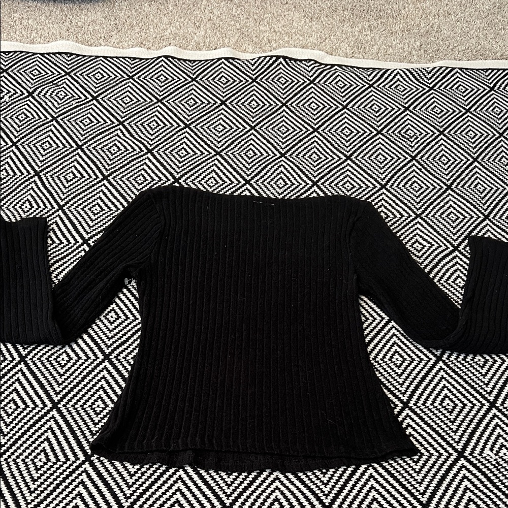 Lush Black Ribbed Scoop Neck Sweater - Picture 10 of 10